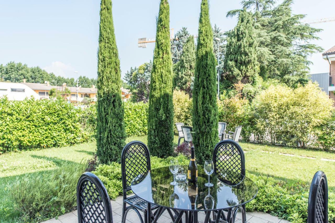 La Casa Rosa Daire Sirmione Dış mekan fotoğraf